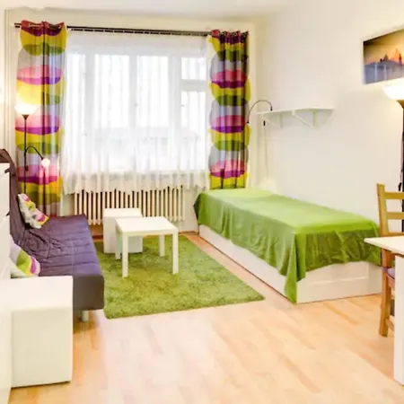 Apartmán By The Center *